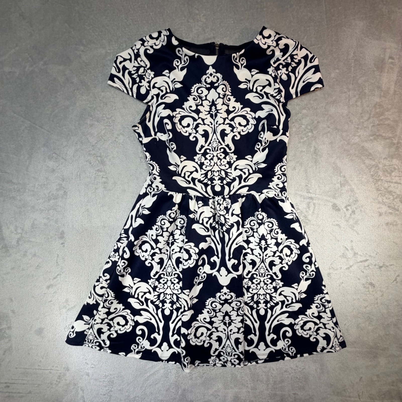 B. Darlin Damask Fit & Flare Dress Size 9/10 Navy Blue White Mesh Back Vintage